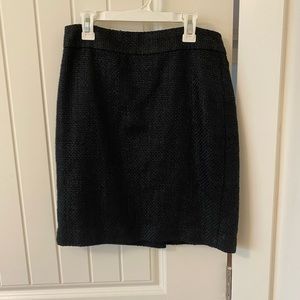 Banana Republic Black Size 2 Mid Length Skirt